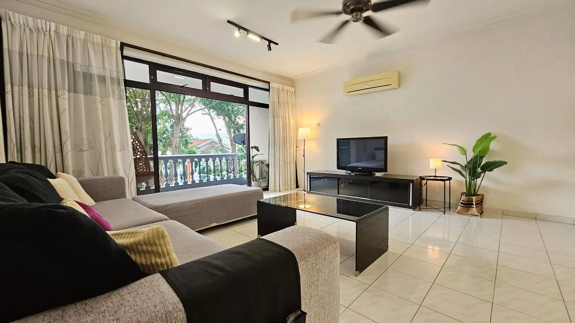 Noble Villa Condo Georgetown City Center Macalister 3 Bedroom 3 Carpark 0*, George Town