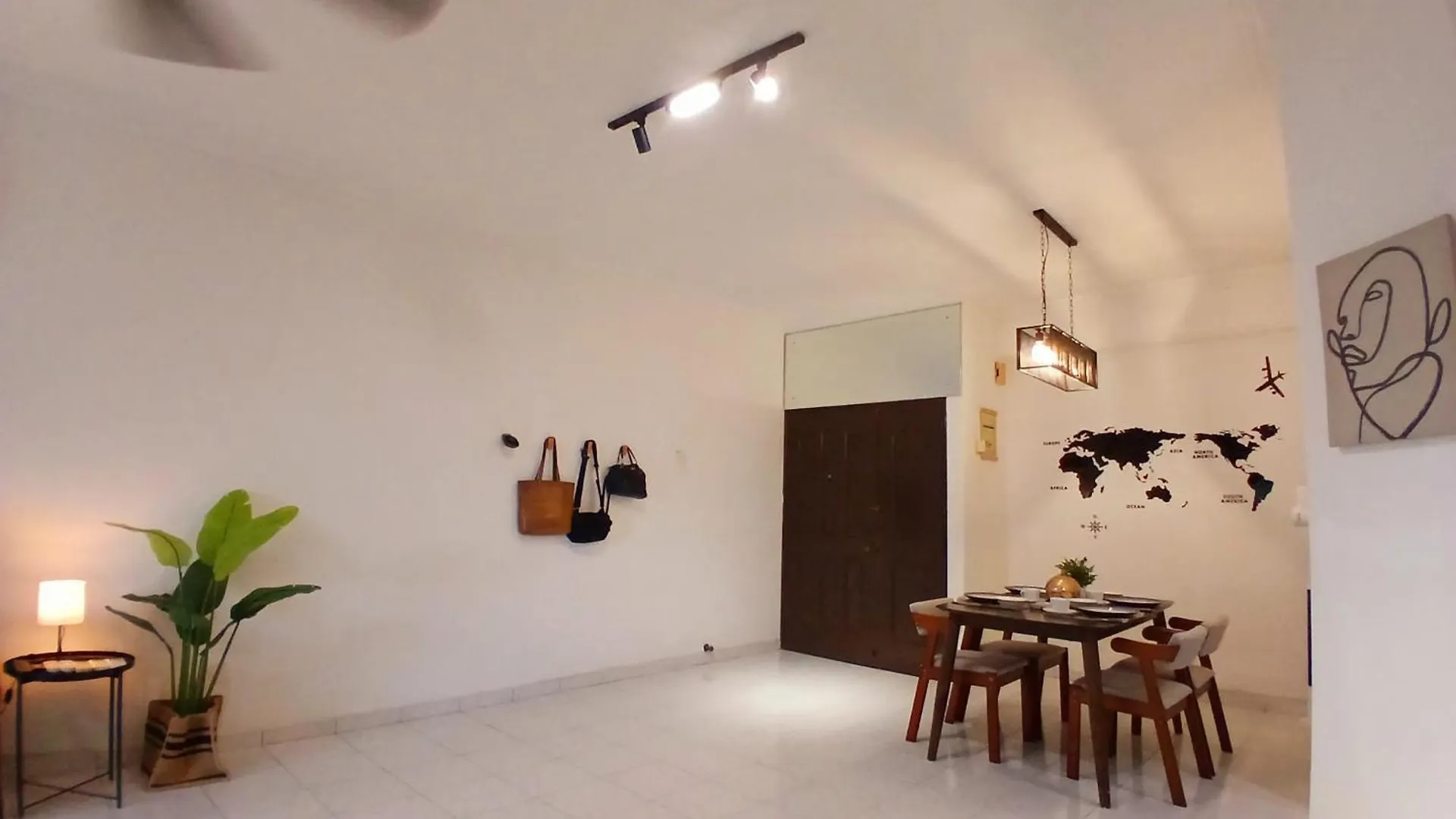 Noble Villa Condo Georgetown City Center Macalister 3 Bedroom 2 Carpark 0*, George Town Malaysia